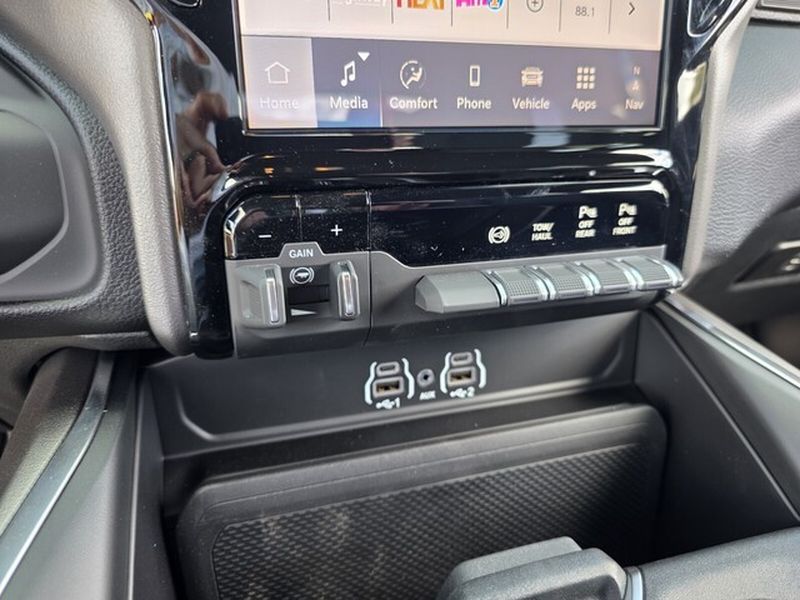 2026 RAM 3500 Big Horn - Photo 18