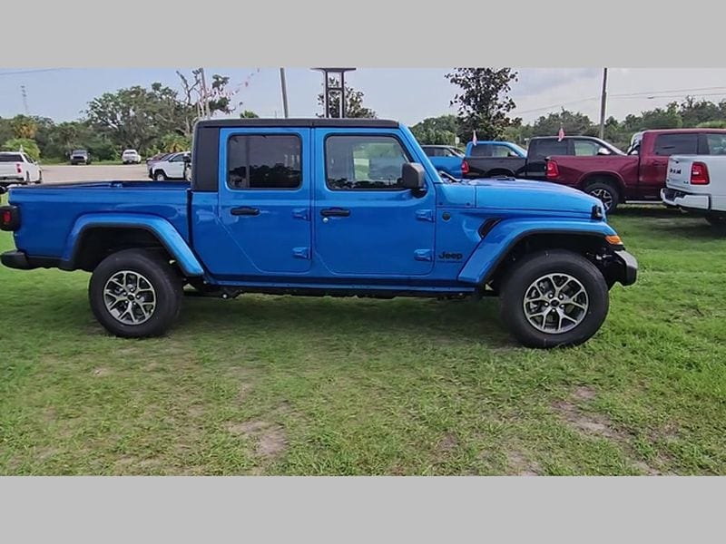 2025 Jeep Gladiator Sport S - Photo 29