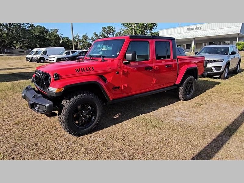 2025 Jeep Gladiator Willys - Photo 34