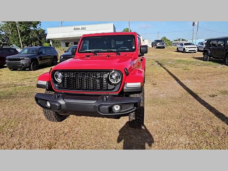 2025 Jeep Gladiator Willys - Photo 30