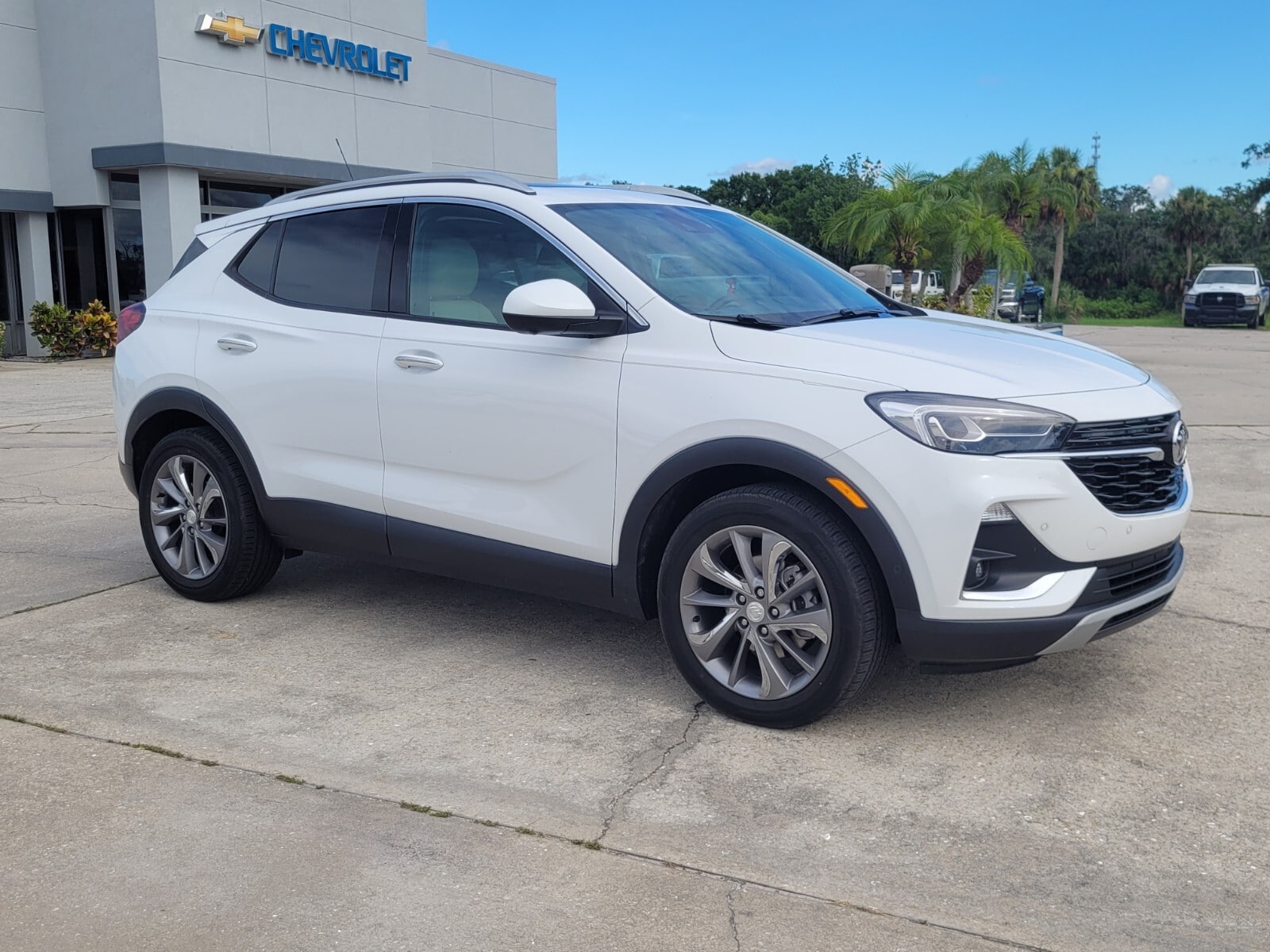 Used 2022 Buick Encore GX Essence with VIN KL4MMFSL9NB024075 for sale in Wauchula, FL