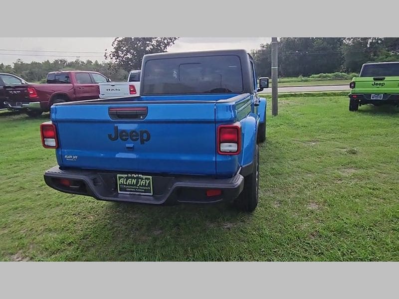 2025 Jeep Gladiator Sport S - Photo 23