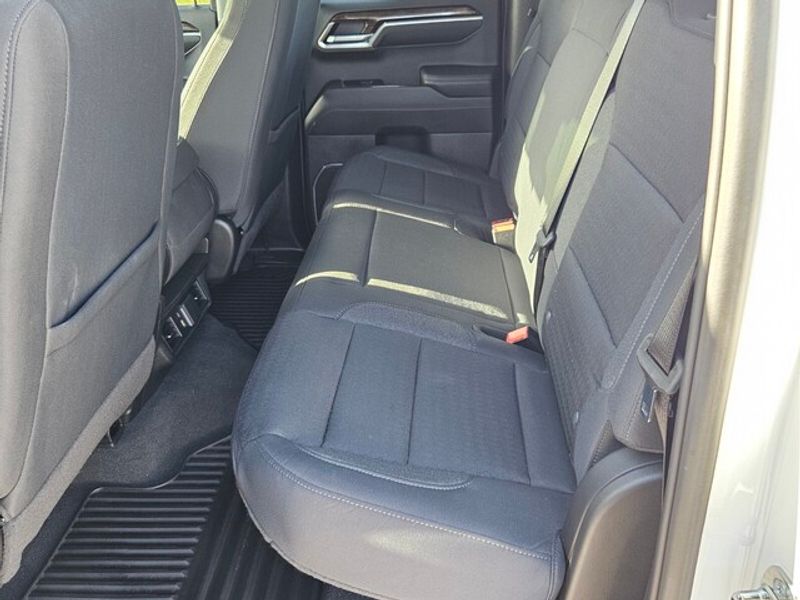 2024 Gmc Sierra 1500 Elevation photo 4