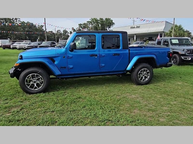 2025 Jeep Gladiator Sport S - Photo 14