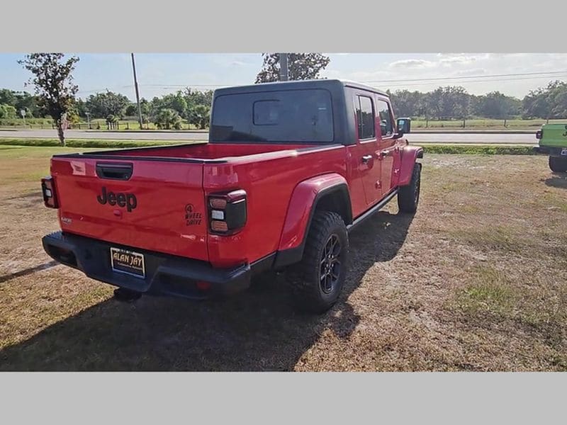 2025 Jeep Gladiator Willys - Photo 20
