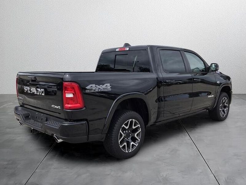 2026 RAM 1500 Laramie - Photo 7