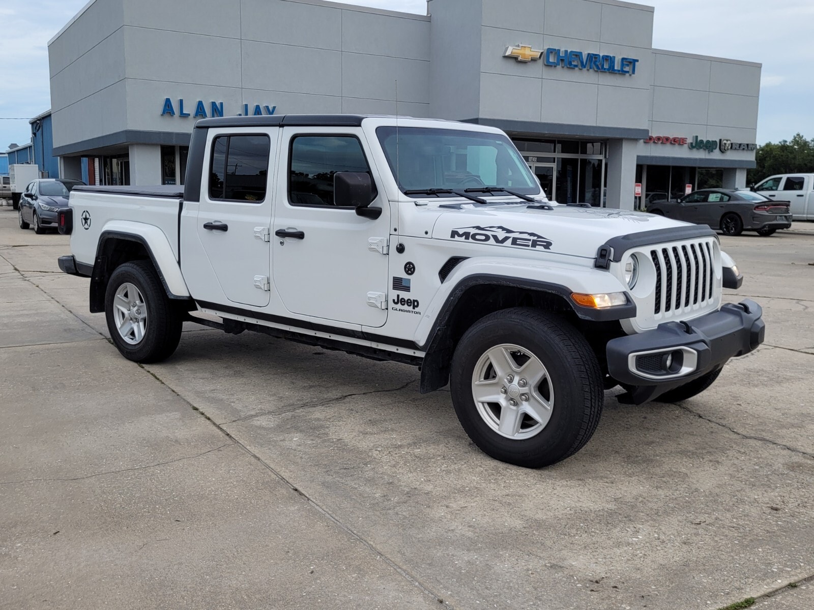 Used 2021 Jeep Gladiator Sport S with VIN 1C6HJTAG1ML501097 for sale in Wauchula, FL