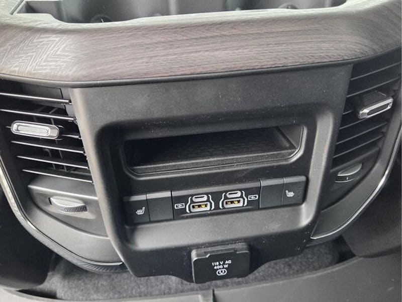 2026 RAM 1500 Laramie - Photo 14