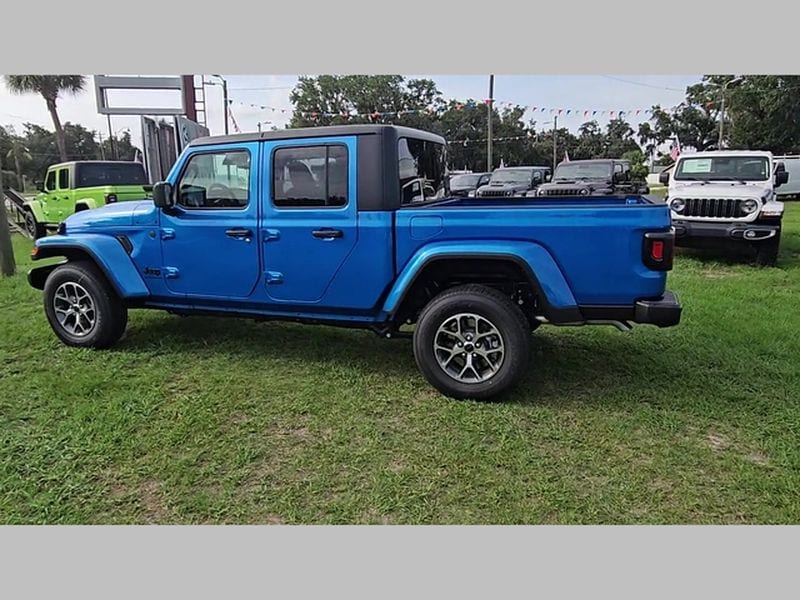 2025 Jeep Gladiator Sport S - Photo 17