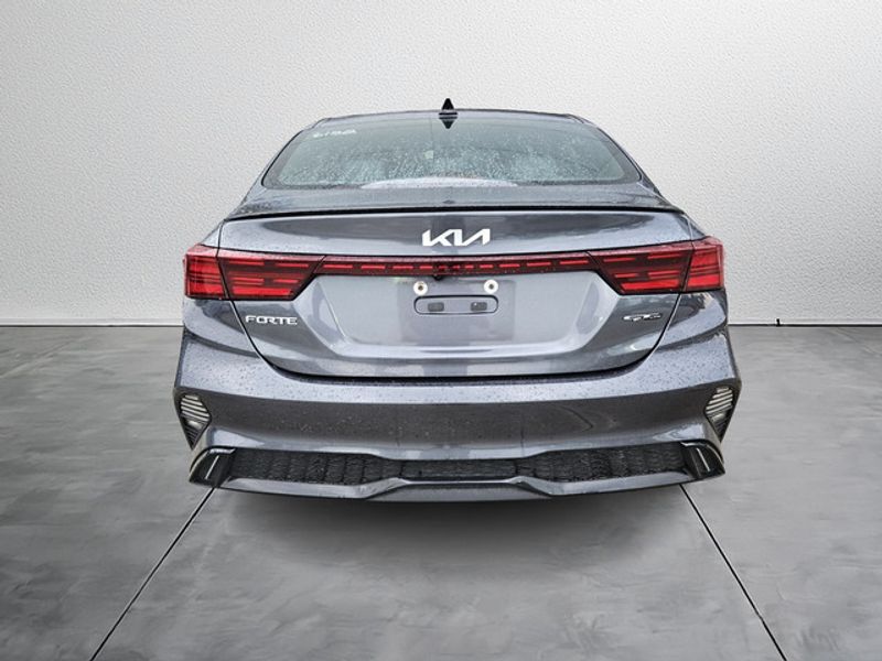 2023 Kia Forte GT-Line photo 2