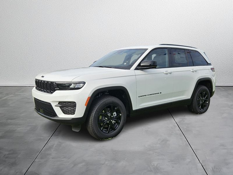 2025 Jeep Grand Cherokee Altitude