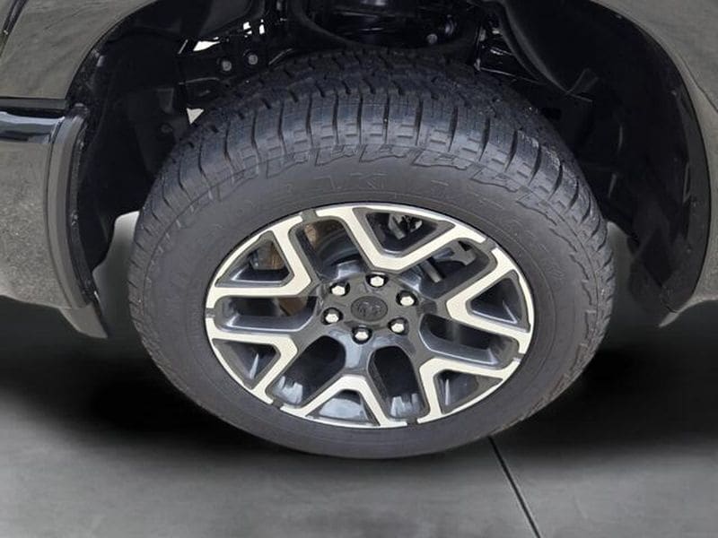 2026 RAM 1500 Laramie - Photo 11