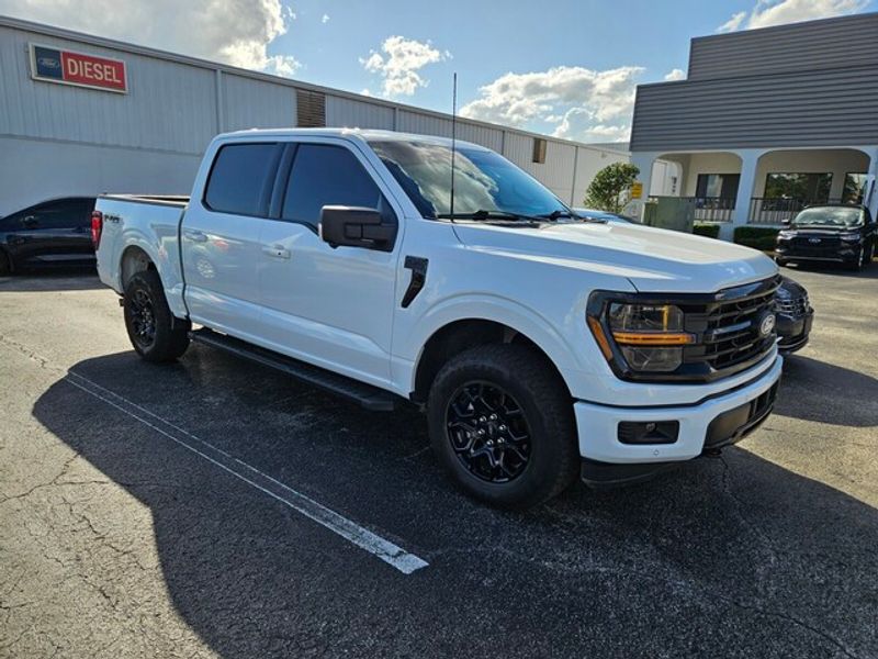 2024 Ford F-150 XLT photo 3