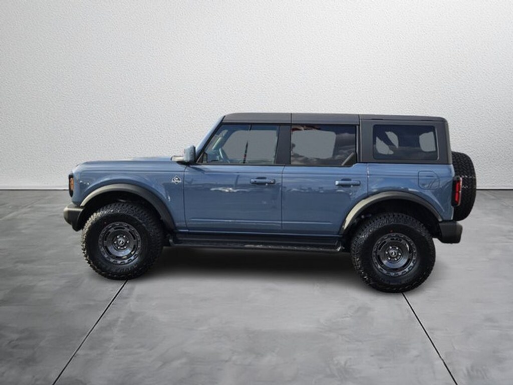 New 2025 Ford Bronco Outer Banks SUV