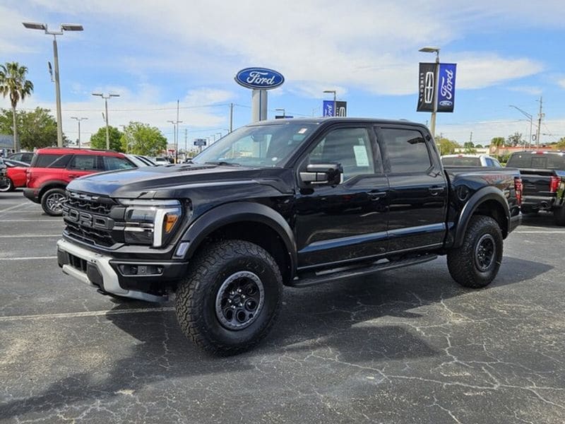 2025 Ford F-150 Raptor's photo