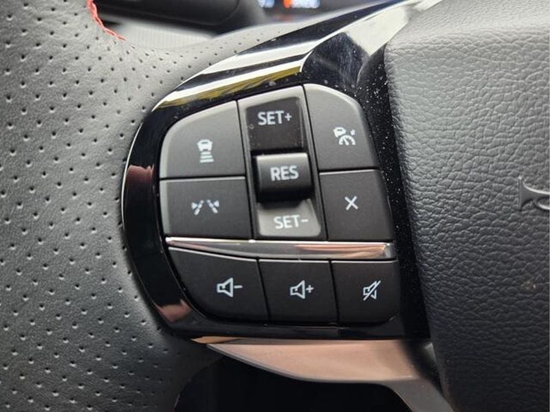 2025 Ford Explorer ST-LINE - Photo 35