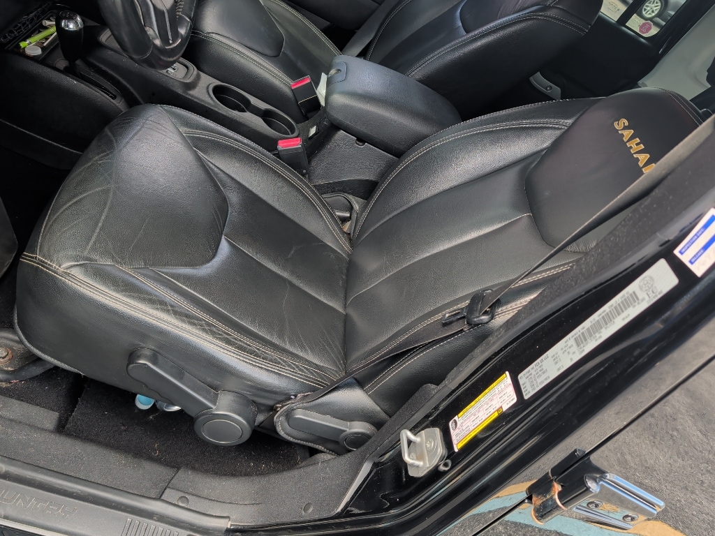 Used 2015 Jeep Wrangler Unlimited Sahara SUV