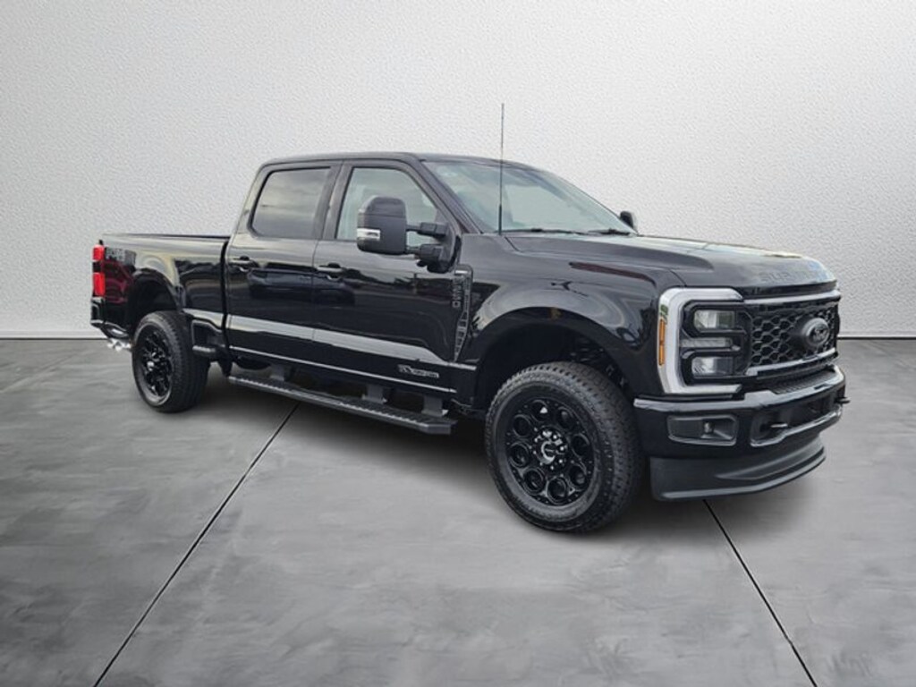 New 2026 Ford F-250 Lariat Truck Crew Cab