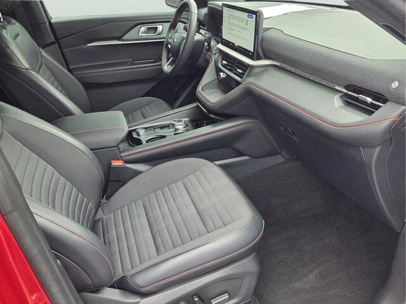 2025 Ford Explorer ST-LINE - Photo 21