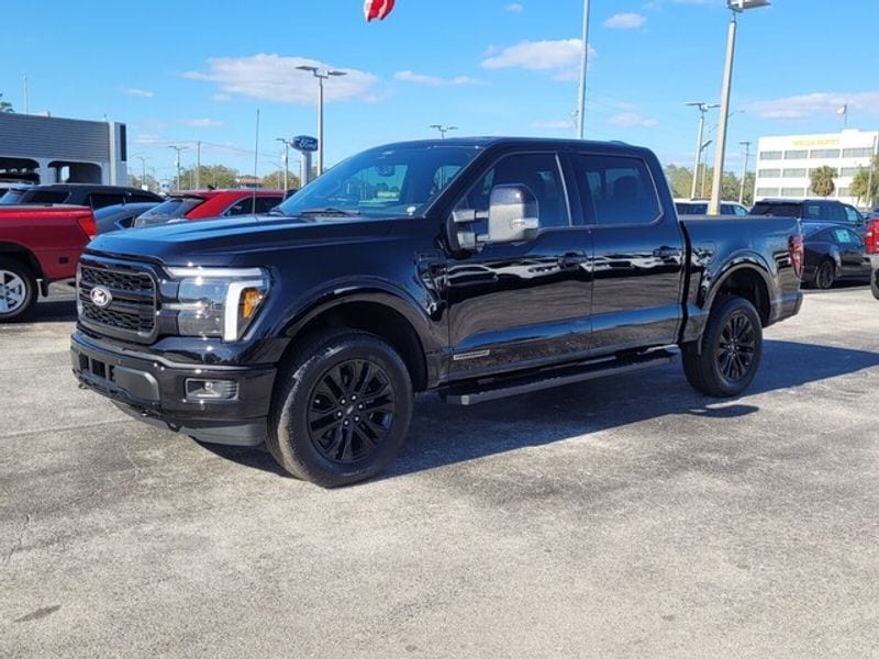 2025 Ford F-150 Lariat's photo