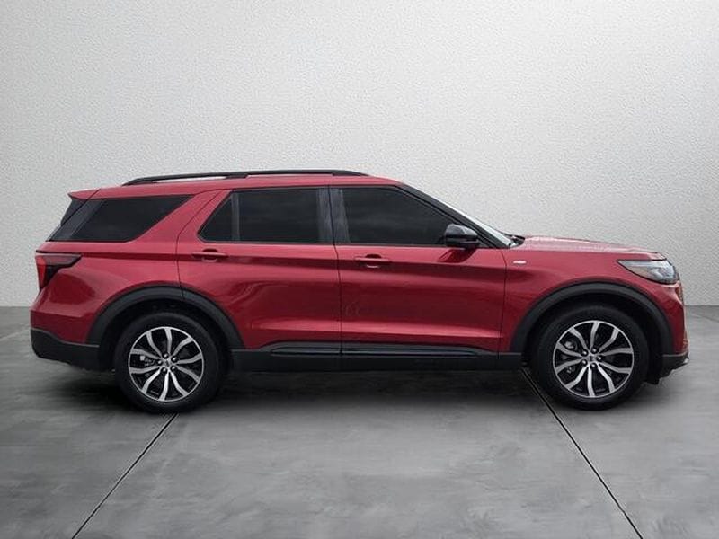 2025 Ford Explorer ST-LINE - Photo 8