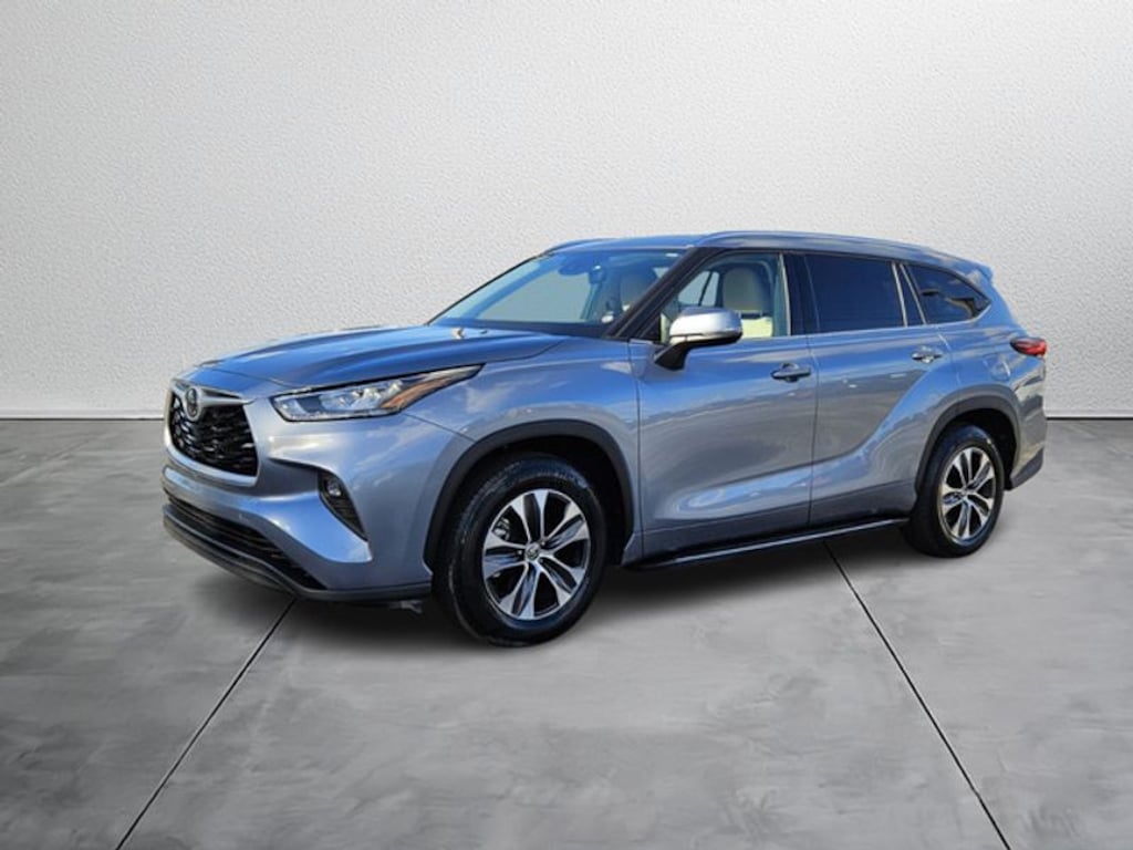 Used 2020 Toyota Highlander XLE SUV