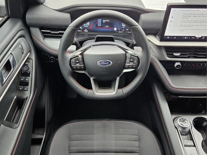 2025 Ford Explorer ST-LINE - Photo 16