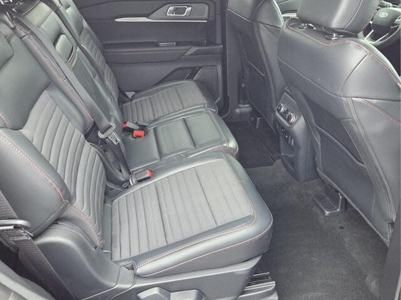 2025 Ford Explorer ST-LINE - Photo 19
