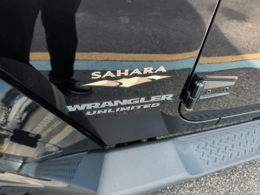 Used 2015 Jeep Wrangler Unlimited Sahara SUV