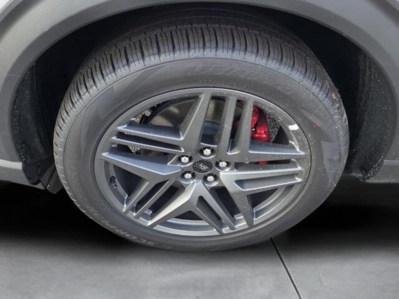 2026 Ford Explorer ST-Line - Photo 11