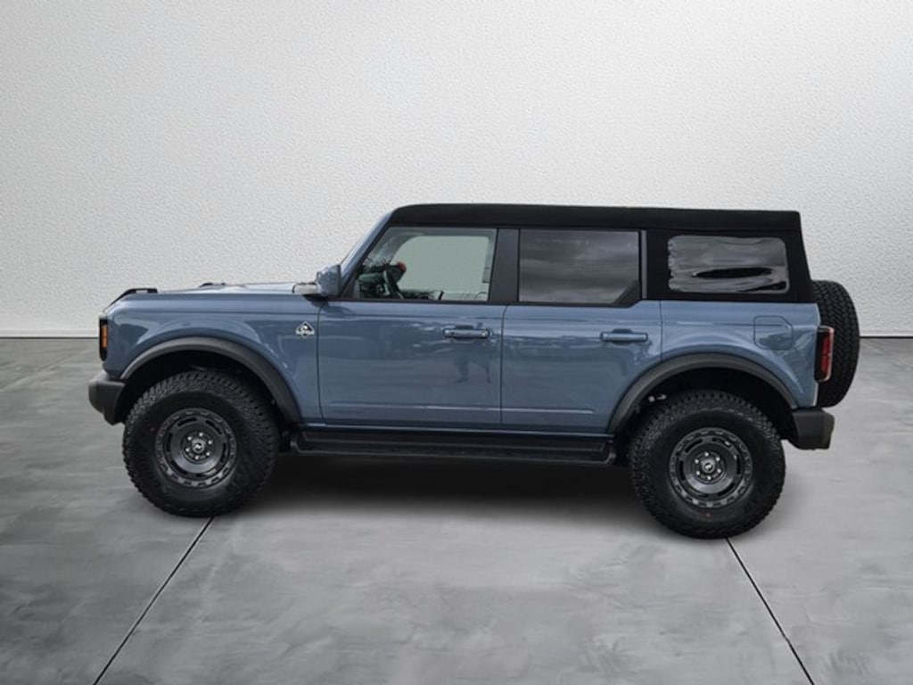 New 2025 Ford Bronco Outer Banks SUV