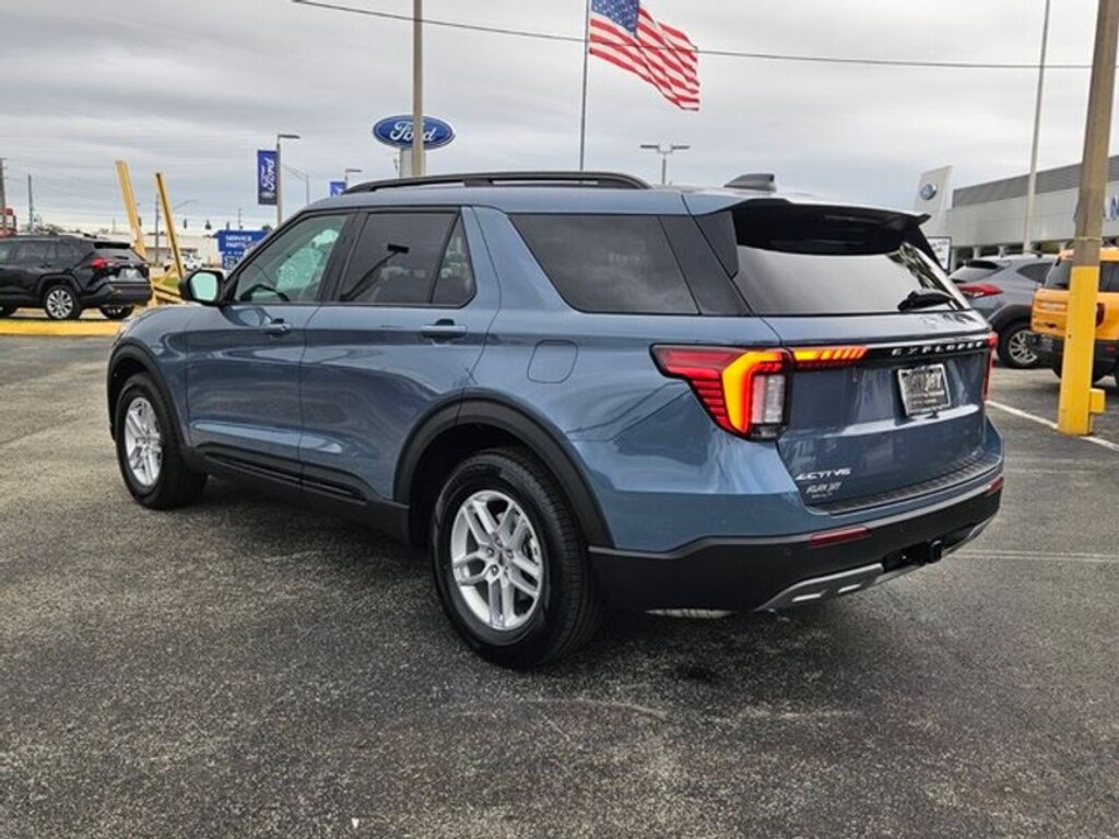 Used 2026 Ford Explorer Active SUV