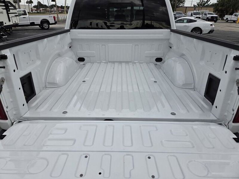 2026 Ford F-150 Lariat - Photo 13