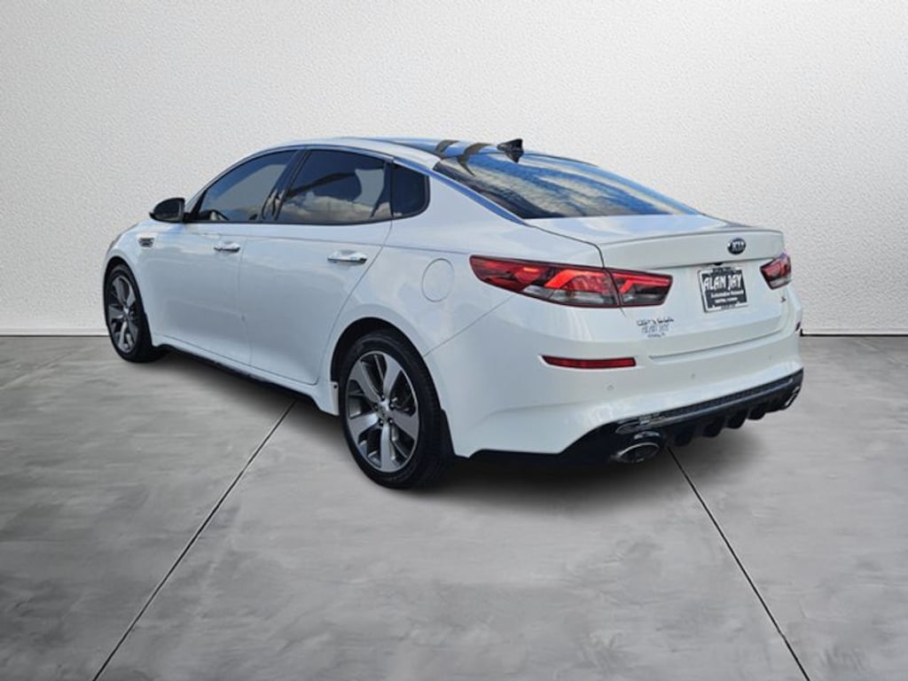 Used 2019 Kia Optima S Sedan