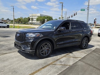 2025 Ford Explorer ST-Line SUV