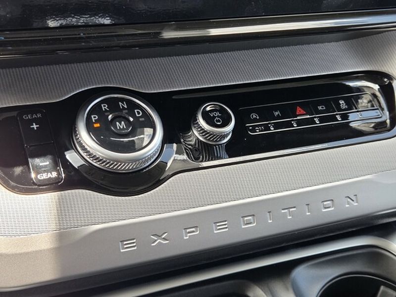 2026 Ford Expedition Active - Photo 21