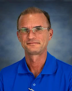 Staff member William R. from ID_4c4b87be2fa4
