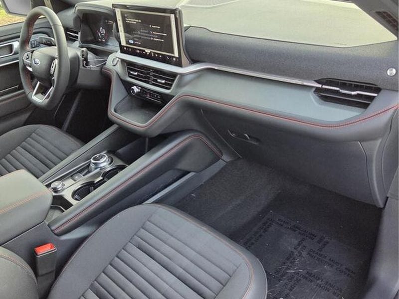 2026 Ford Explorer ST-Line - Photo 20