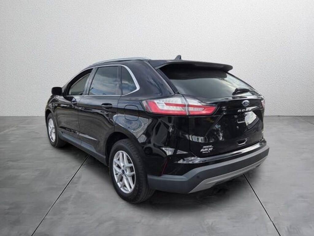 Used 2022 Ford Edge SEL SUV