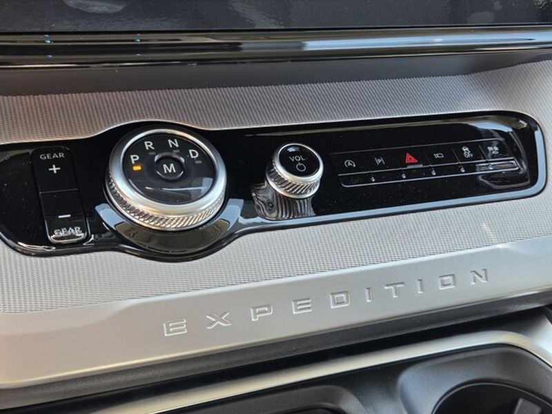 2026 Ford Expedition Active - Photo 21