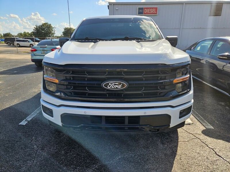 2024 Ford F-150 XLT photo 2