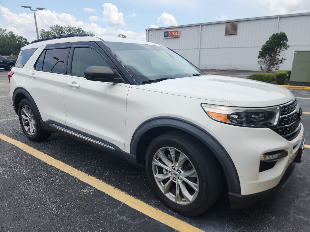 2020 Ford Explorer