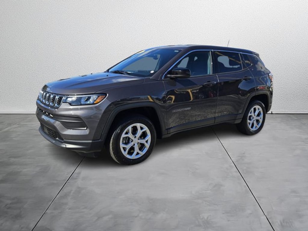 Used 2024 Jeep Compass Sport SUV