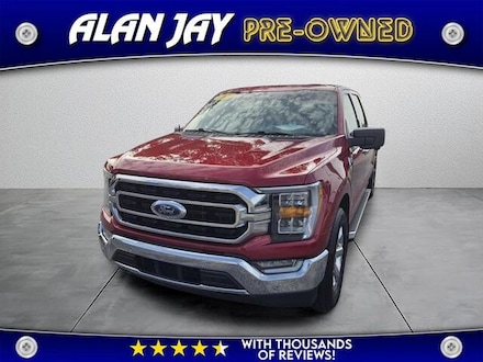 2022 Ford F-150 XLT Truck SuperCrew Cab