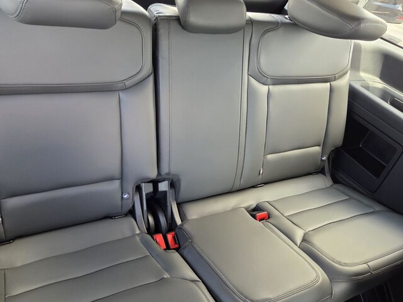 2026 Ford Expedition Active - Photo 16