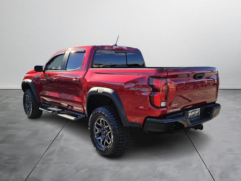 2025 Chevrolet Colorado ZR2 photo 4