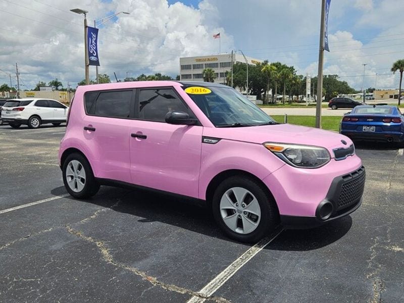 Used 2016 Kia Soul Base with VIN KNDJN2A27G7379162 for sale in Sebring, FL