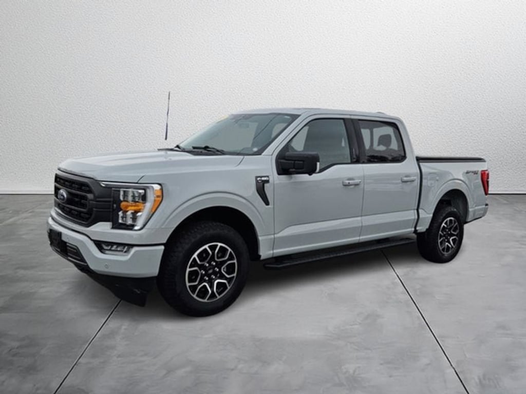 Used 2023 Ford F-150 XLT Truck SuperCrew Cab