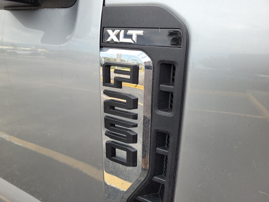 New 2024 Ford F-250 Truck Crew Cab