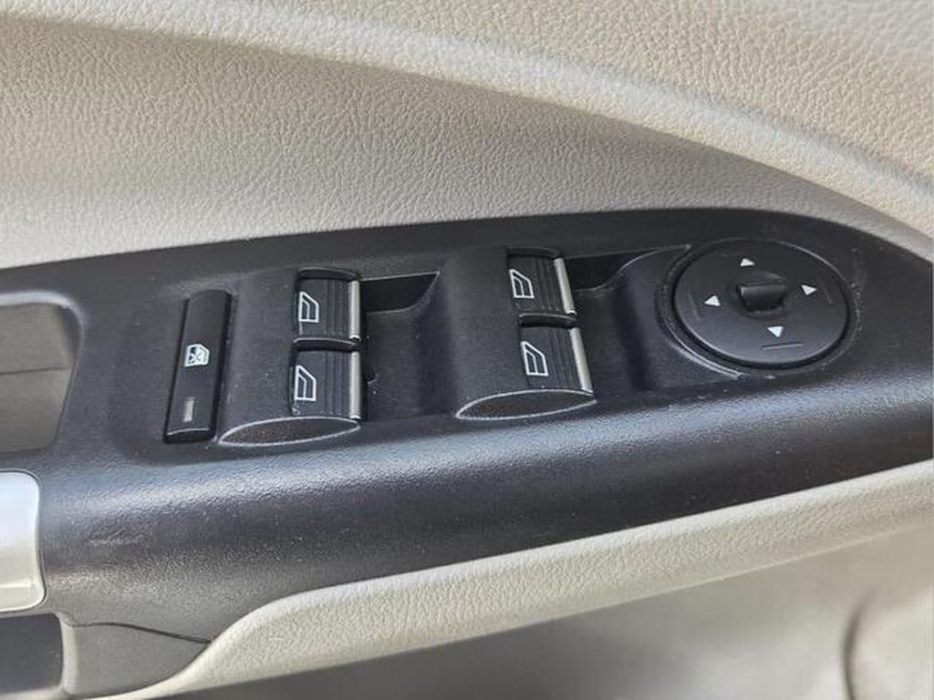 2019 Ford Transit Connect XLT - Photo 26